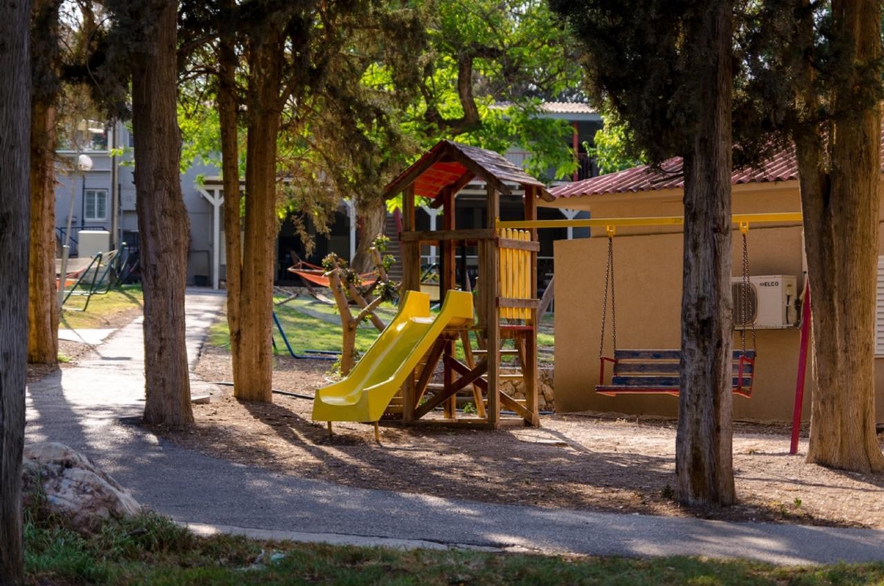 Bait Alfa Kibbutz Country Lodging Bet Alfa Esterno foto