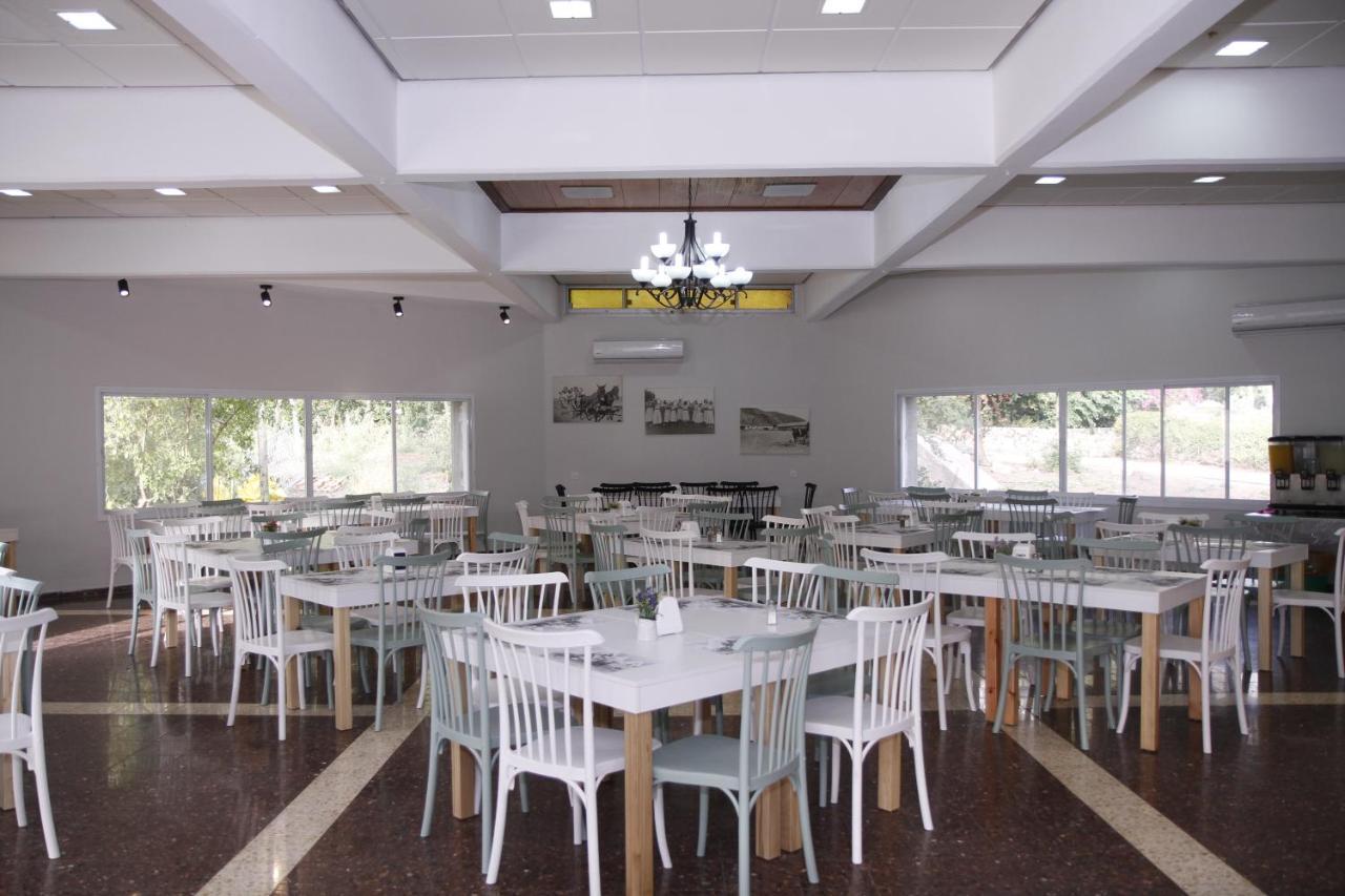 Bait Alfa Kibbutz Country Lodging Bet Alfa Esterno foto