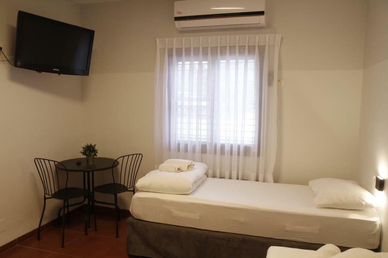 Bait Alfa Kibbutz Country Lodging Bet Alfa Esterno foto